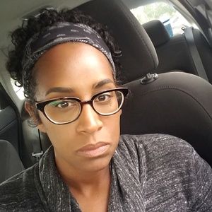 Meet your Posher, Marcia